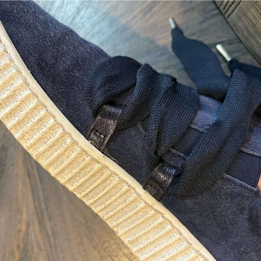 Gabor Navy Blue Suede Sneakers with “Ribbon” Style Laces. Made in Slovakia.‎